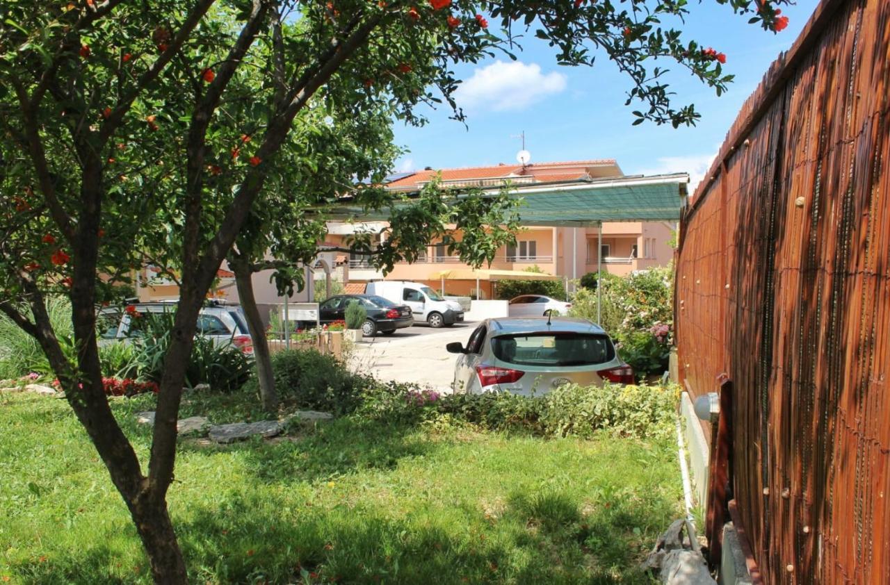 Apartment Taja, Cijela Kuca I Vrt Samo Za Vas Split Eksteriør bilde